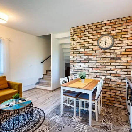 Borarium Vendeghazak - Nero Haz 3*