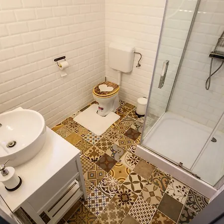 Borarium Vendeghazak - Nero Haz Gæstehus 3*